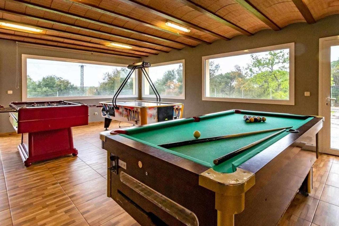 Can Buganto Amplia Casa Con Piscina Y Jardin Llambillas 외부 사진